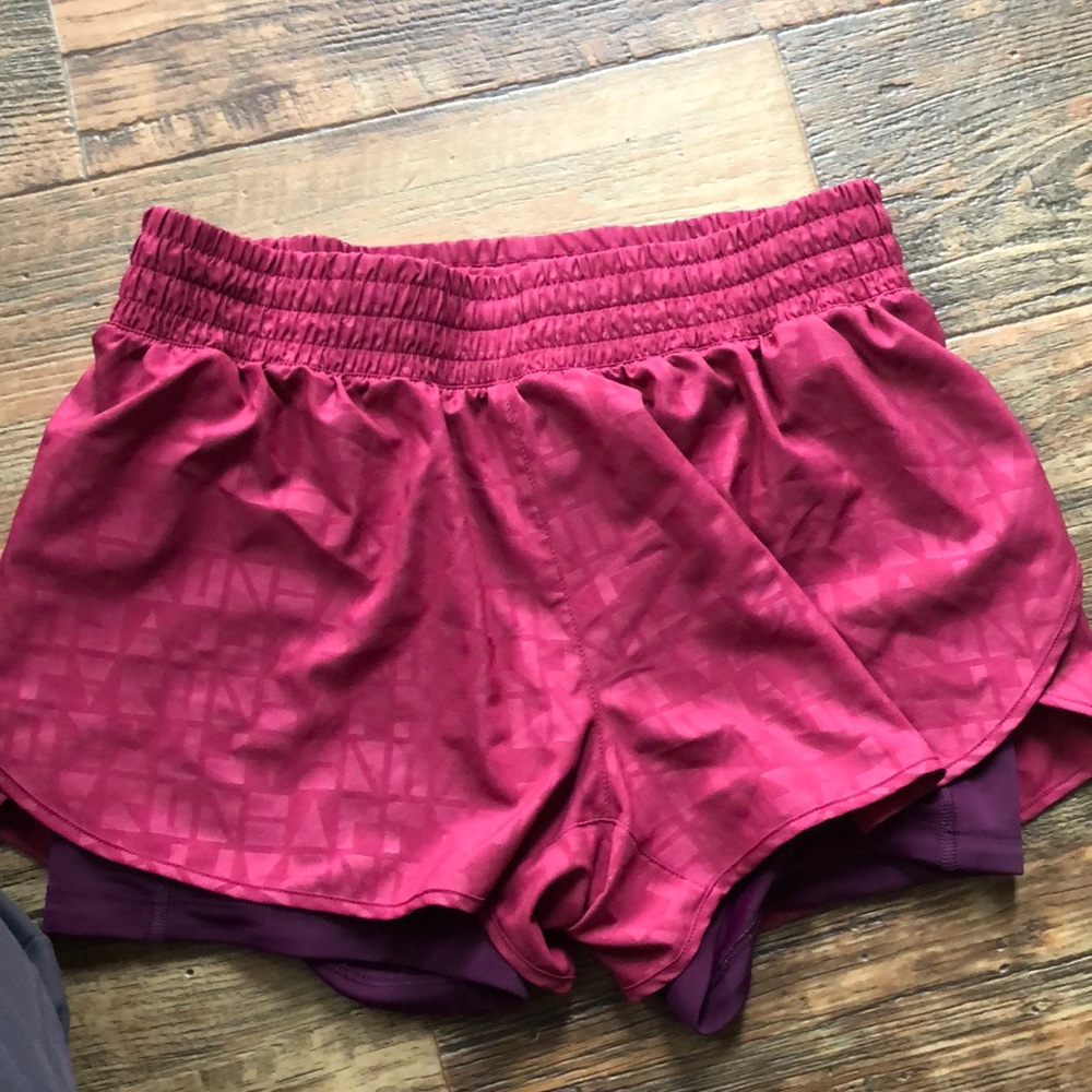 Brooks running shorts medium with liner